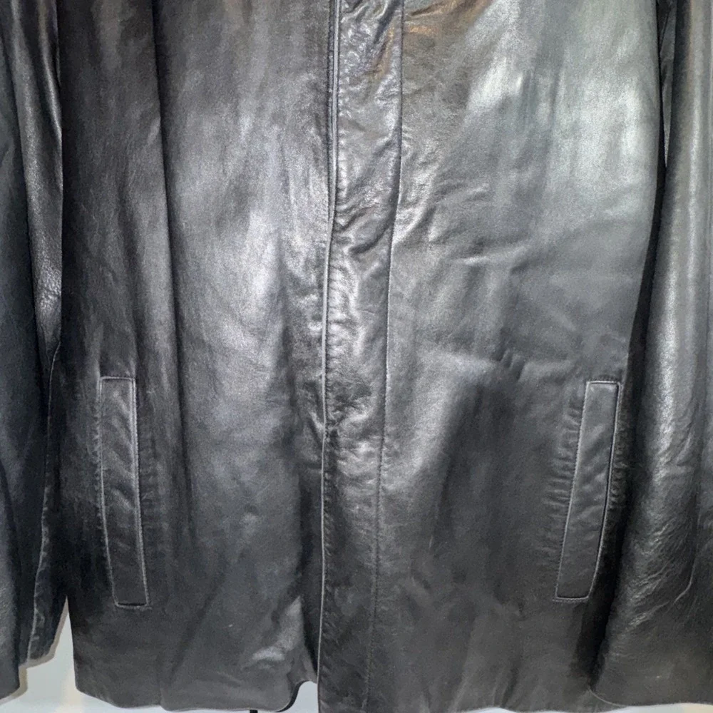 Guess Men's Black Leather Bomber Jacket Size Large Vintage Soft Coat Insulated
